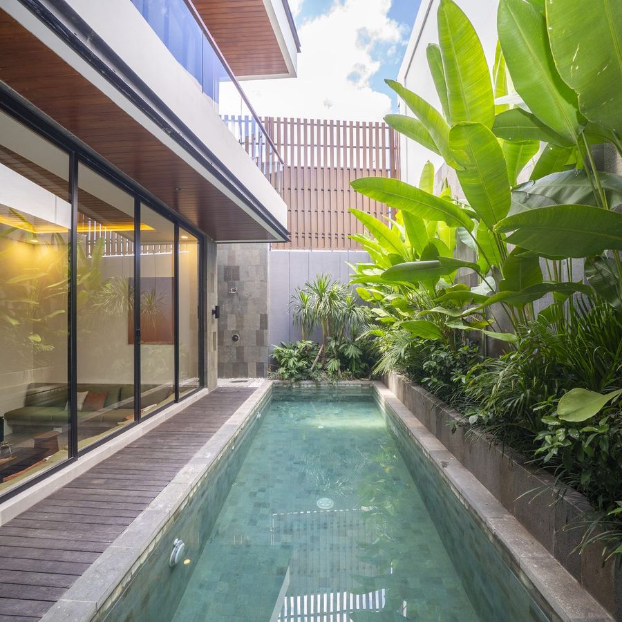The Ruma Villas pool